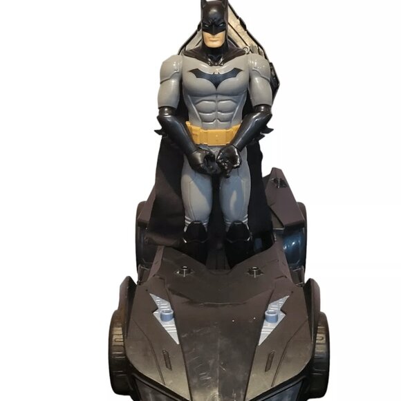 Mattel Batman Mission Batmobile 2018 DC Comics Car Vehicle with Batman - Picture 6 of 14